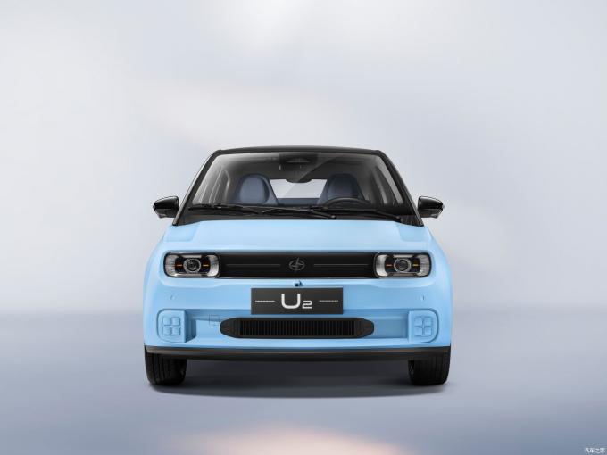 U2 portas 5 Seater 6.6kw Front Drive do veículo elétrico 135km/H LHD 80/160Nm 5 3840×1742×1545mm 5